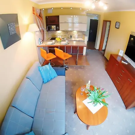 W By Onholidaypl, Kolobrzeg, Ul Kosciuszki 16